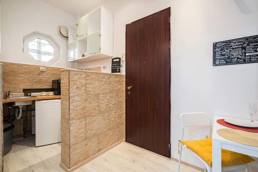 Galaxy Studio Near Bucharest Old Town מראה חיצוני תמונה